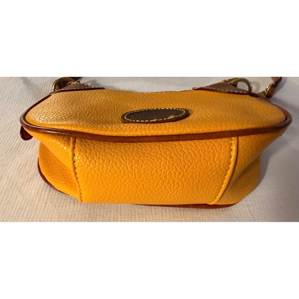Dooney & Bourke Pebble Leather Mini Crossbody Bag‎ Yellow Brown Trim NEW Vintage